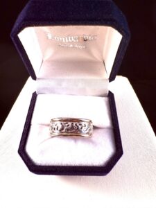 Anillo Cinta.