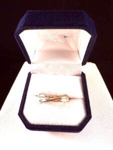 Anillo Triple alianza.