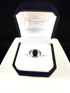 Anillo Onix.