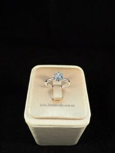 Anillo Topacio Natural.