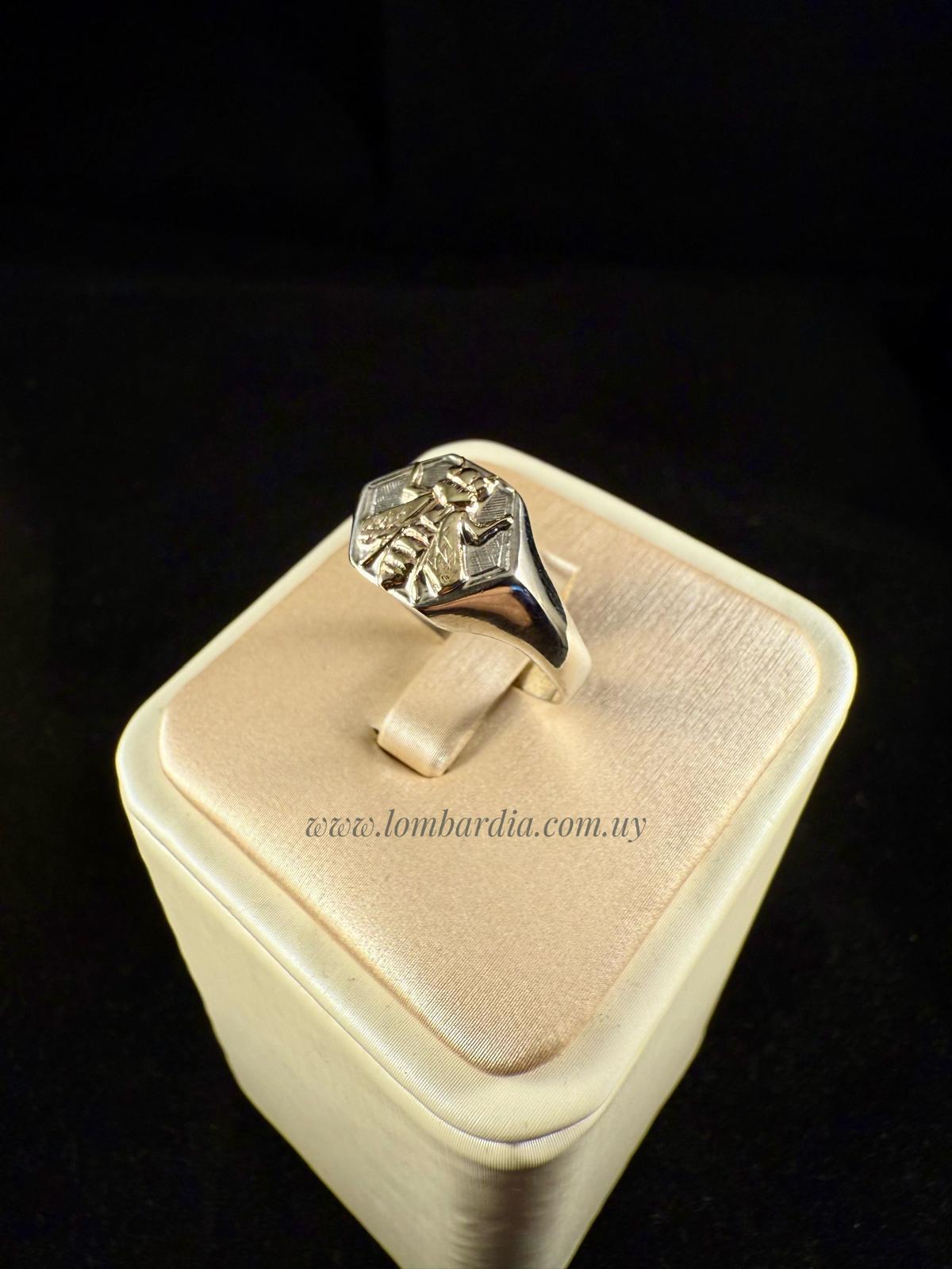 Anillo Archivos Médicos.