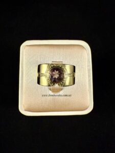 Anillo Oro Amatista Natural.